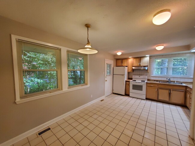 Photo - 1442 Academy St Apartment Unit 1