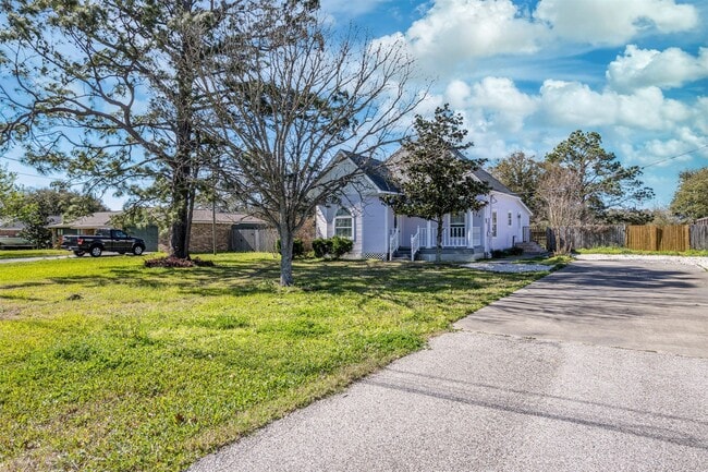 Photo - 3525 Bridgette Ln