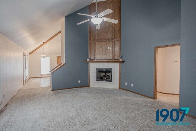 Photo - 2508 Tyler Ln