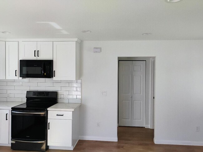 Photo - 11812 Berendo Ave House