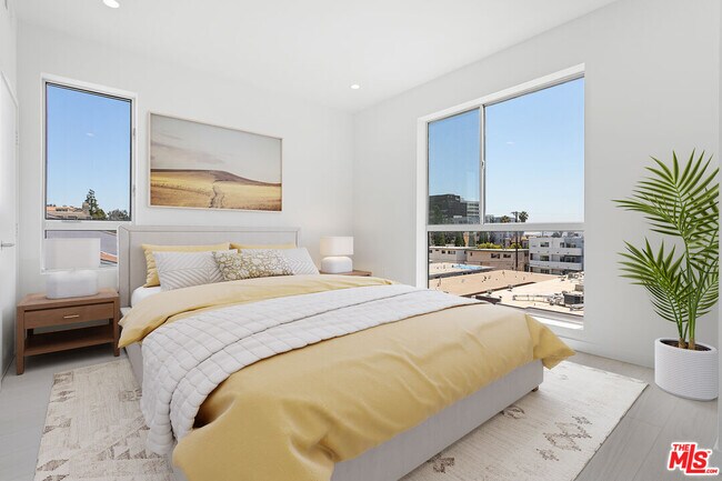 Photo - 11727 Kiowa Ave Unidad 303 Rental