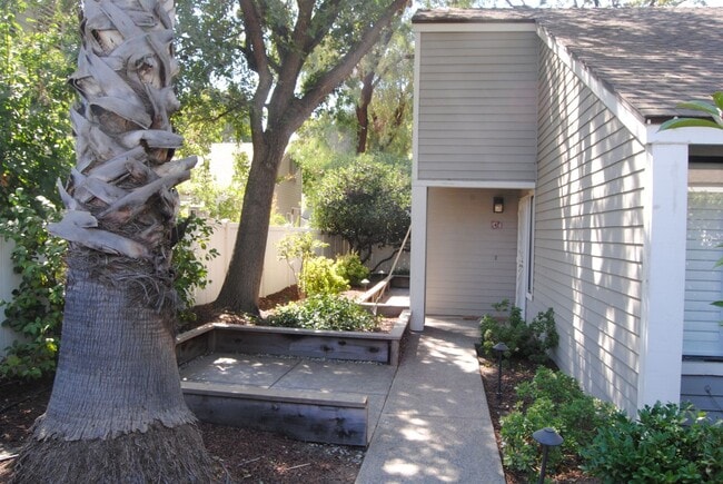 Photo - 8000 Kroll Way Unit 30