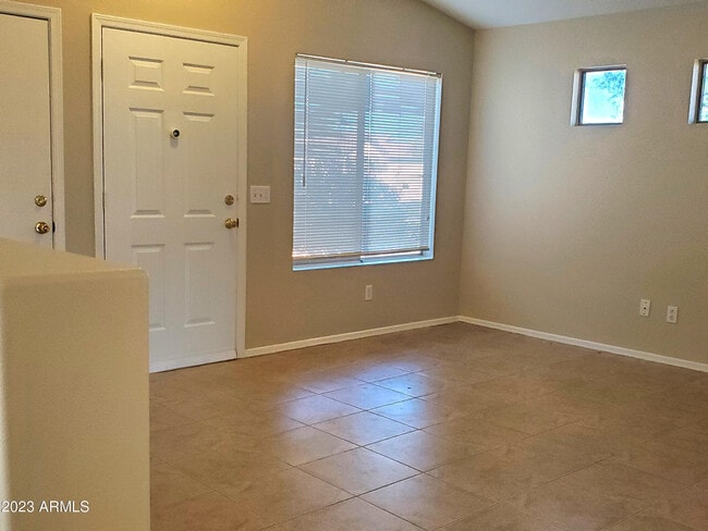 Photo - 15021 W Ventura St