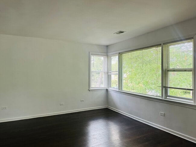 Photo - 8638 Trumbull Ave