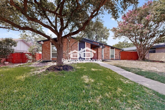 Photo - 1527 Cherokee Trail
