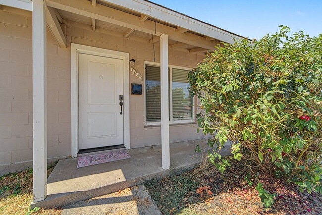 Photo - 1258 Rosemary Ln