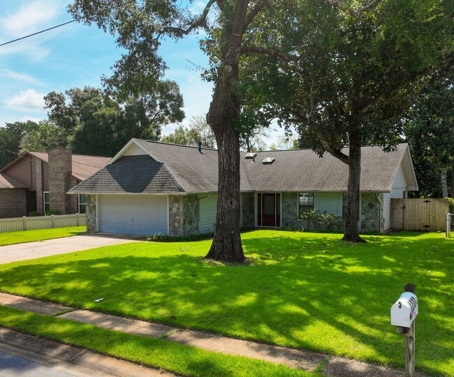 Building Photo - 1237 Rhonda Dr Rental