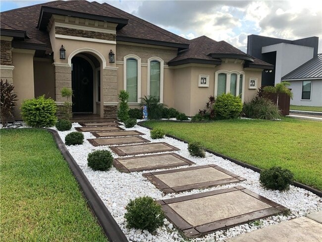 Photo - 25 Cornell Ave