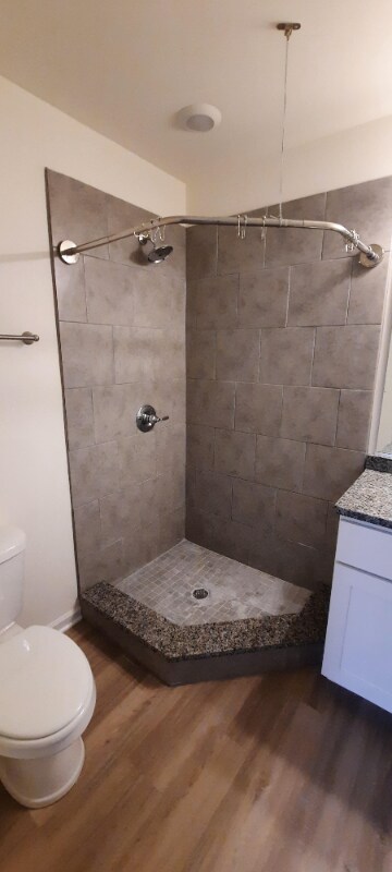 Photo - 221 W Murphy St