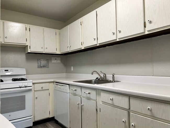 Edgewood Apartments