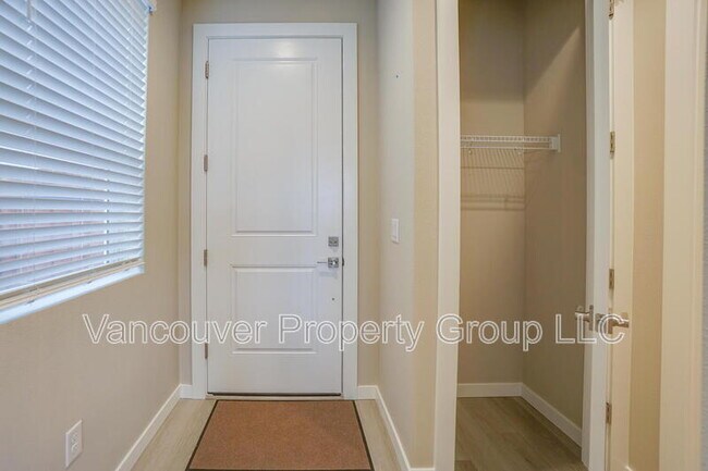 Photo - 721 NW 178th Wy