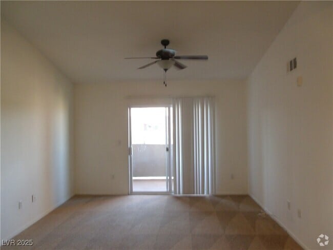 Building Photo - 7255 W Sunset Rd Unit 2102 Rental
