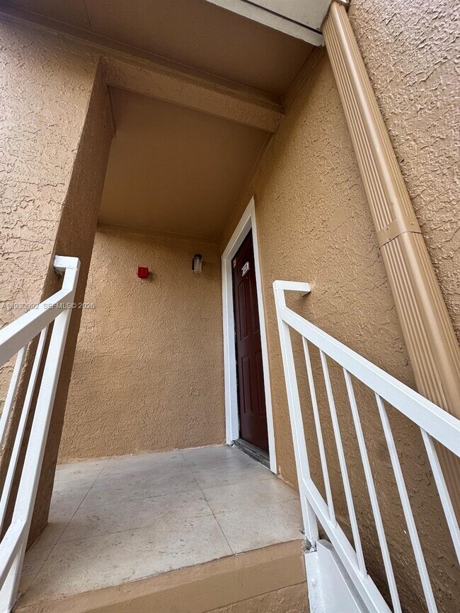 Photo - 10501 SW 155th Ct Unit 1121