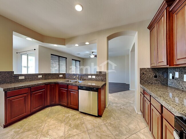 Photo - 7307 S 73rd Dr