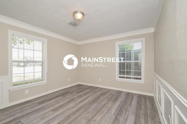 Photo - 3 Bedroom Pet-Friendly Home in PLANO, TX w...