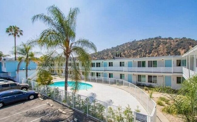 The Avalon Highland Park