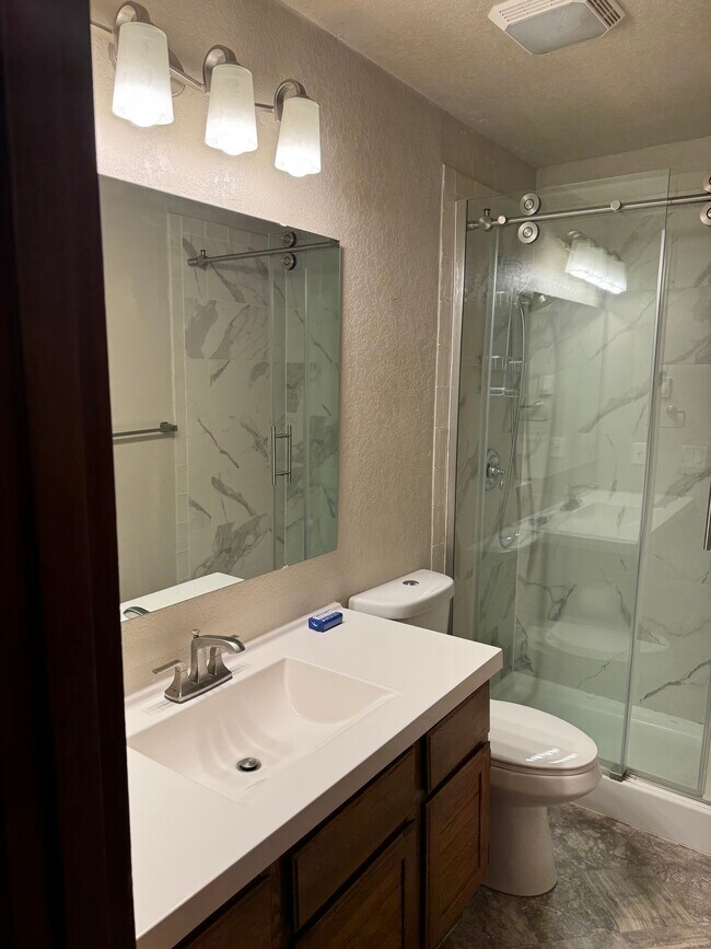 Photo - 20005 1st Ave S Unit Apartment #3