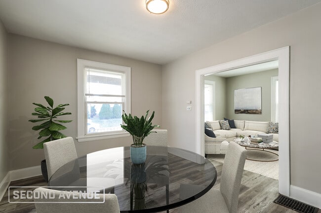 Photo - 5325 Rolston Ave