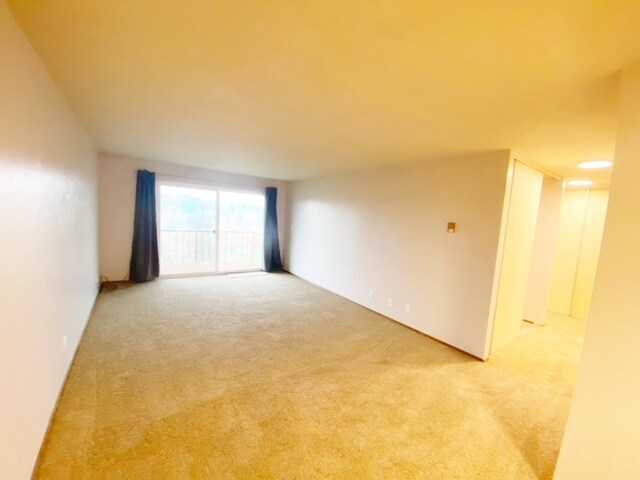 Photo - Hillcrest Apartments