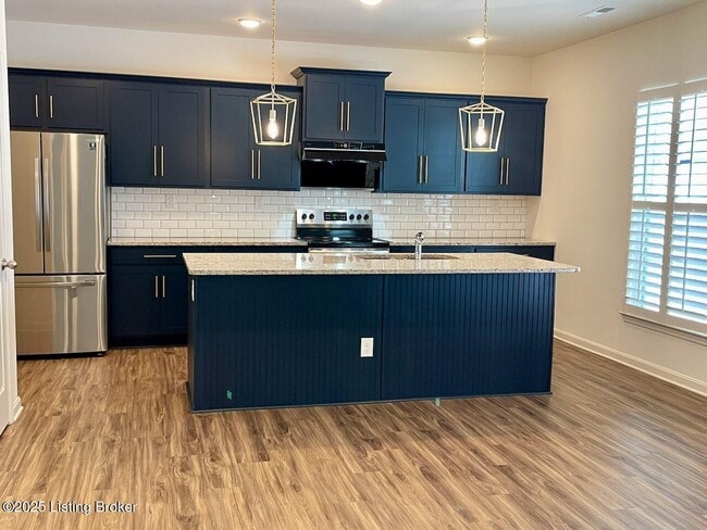 Photo - 12013 Cascade Falls Trl