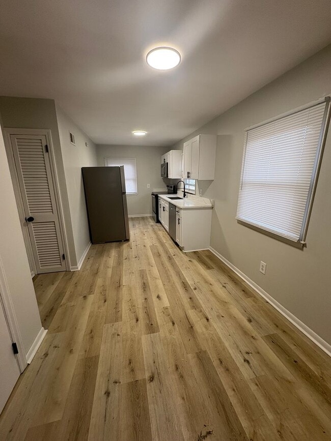 Photo - 610 Martin St Unit B