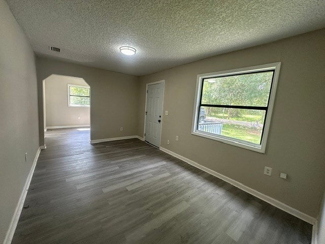 Photo - Bright And Renovated 3 Bedroom Home With Modern Updates