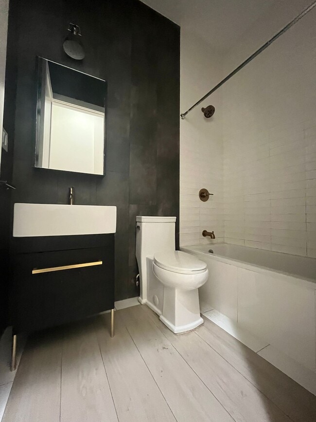 Photo - 610 Communipaw Ave Unit 2R