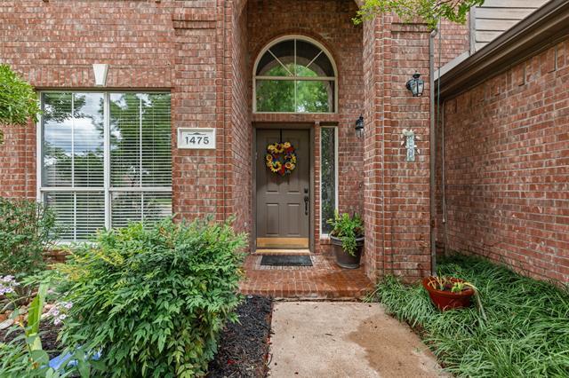 Photo - 1475 Applewood Dr