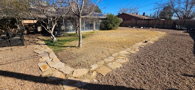 Photo - 1845 Carlyle Dr