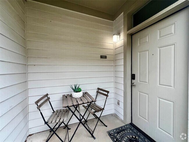 Building Photo - 1201 Grove Blvd Unit 1001 Rental
