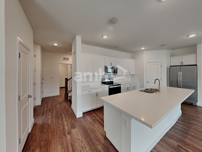 Photo - 9128 Taft Point Ct