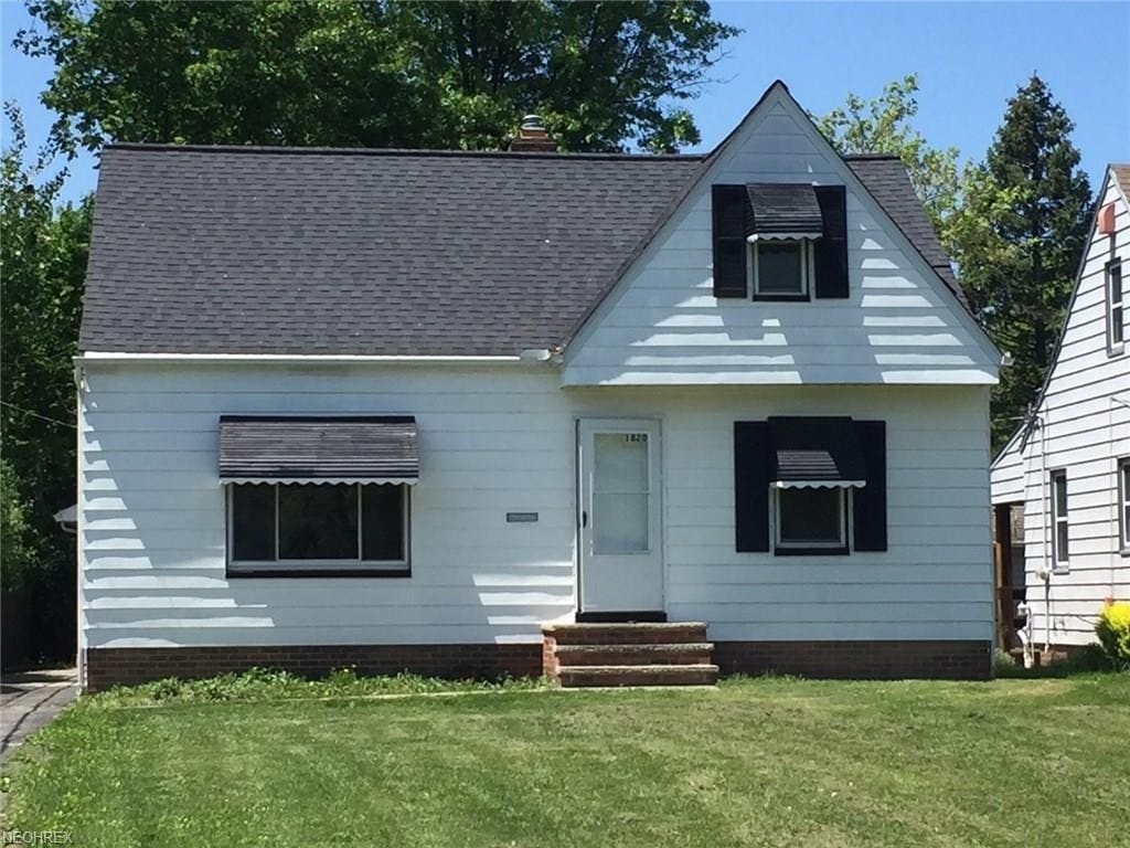 Photo - 1820 S Green Rd