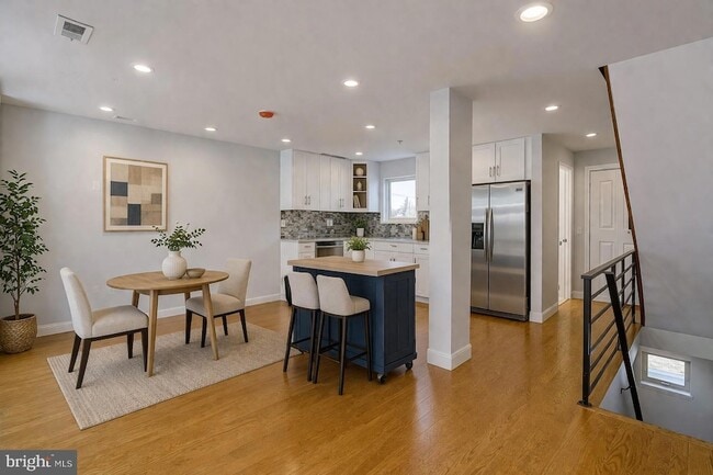 Photo - 1249 N 17th St