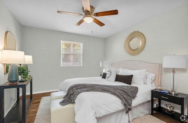 Building Photo - 6119 Marty St Unit F Rental