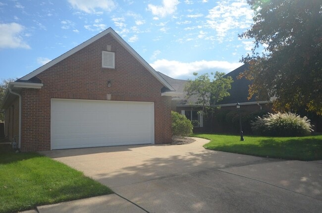 Photo - 4900 Royal Lytham Dr