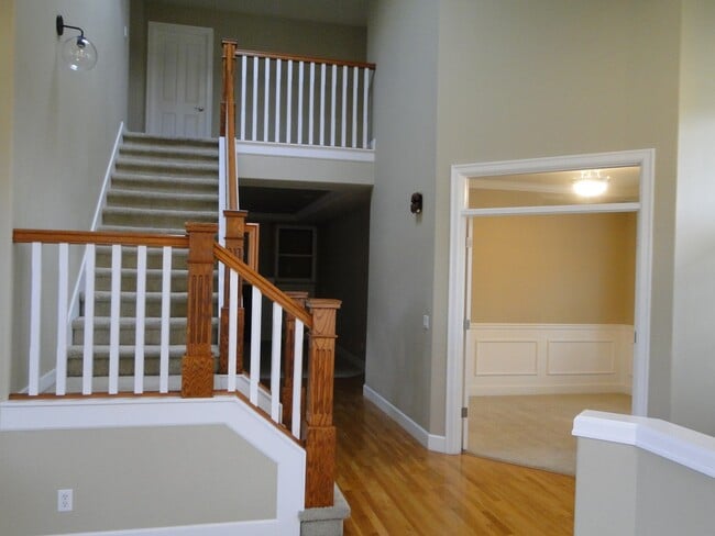 Photo - 2111 29th Avenue Ct SW