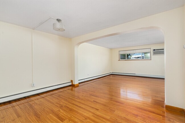 Photo - 73 Charlesbank Rd Unit 104