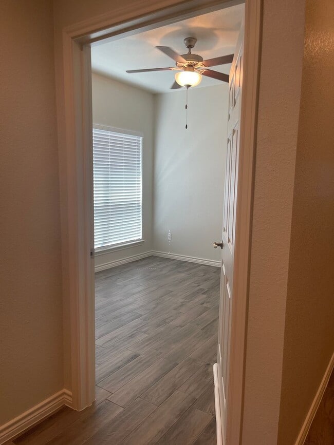 Photo - 511 County Rd 306 Unit 511 CR 306  A