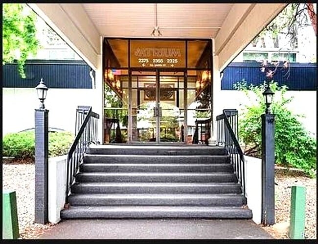 Photo - 2375 S Linden Ct Unit 2375 Linden Court - SL