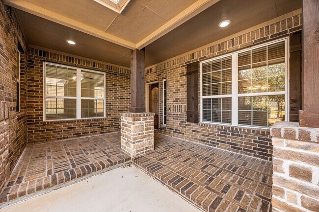 Photo - 22719 Shieldhall Ln