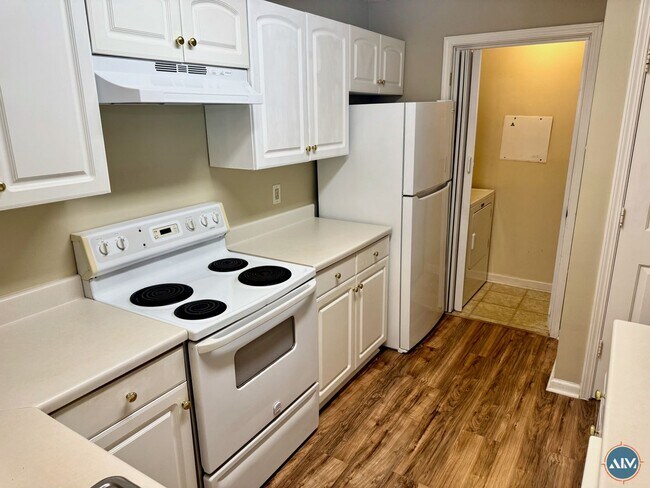 Photo - 2 Bedroom/2 Bath Condo, July Rent Complimentary if Signed by July 31 Unit 712
