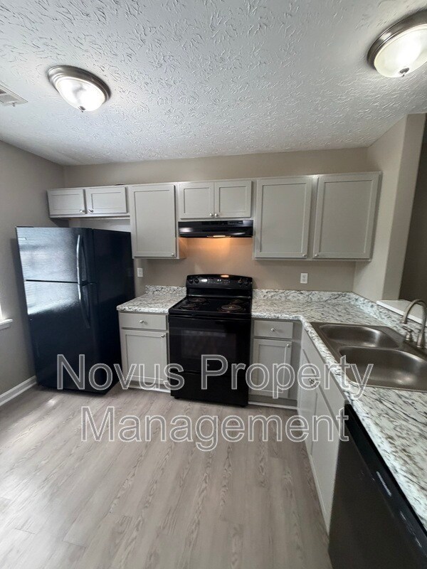 Photo - 703 South St