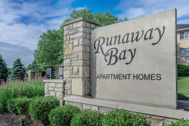 WELCOME HOME TO RUNAWAY BAY