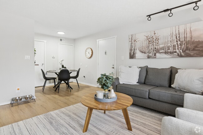 1 BR, 1BA - 615SF - Living Room