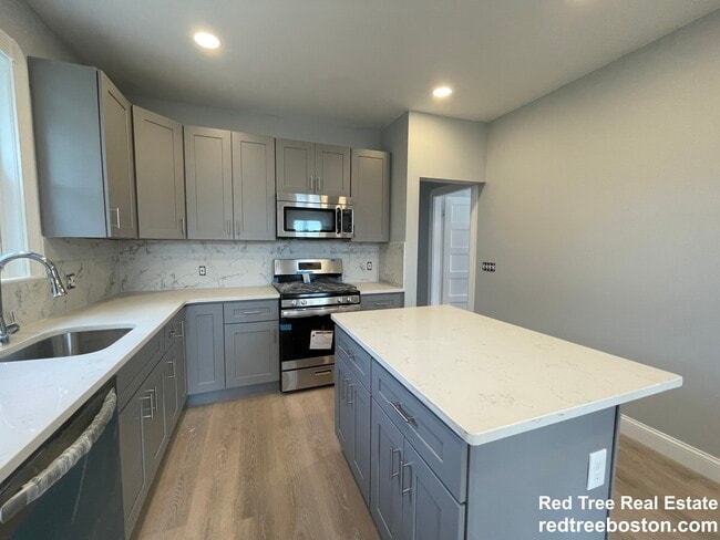Photo - 44 Ashley St Unit 4-bed2bath