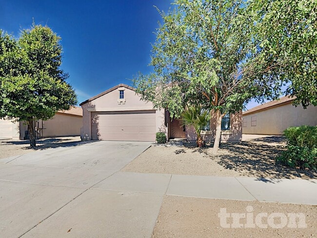 Building Photo - 6014 S 16th Ln