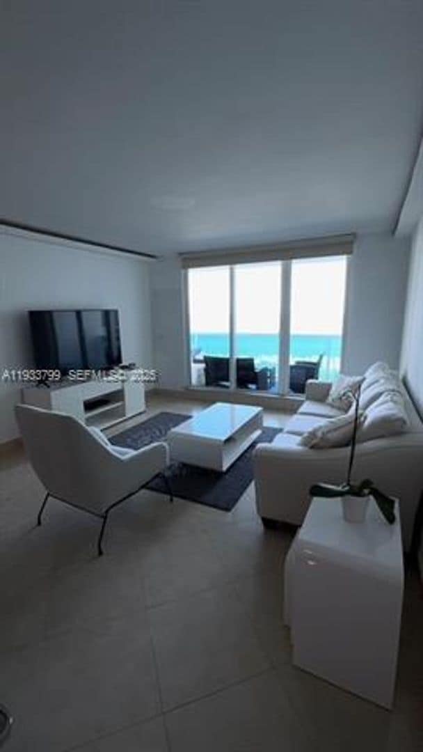 Photo - 2301 Collins Ave Unit 2301 Collins Ave appt 1025
