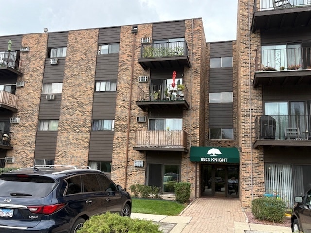Building Photo - 8923 Knight Ave Unit 201