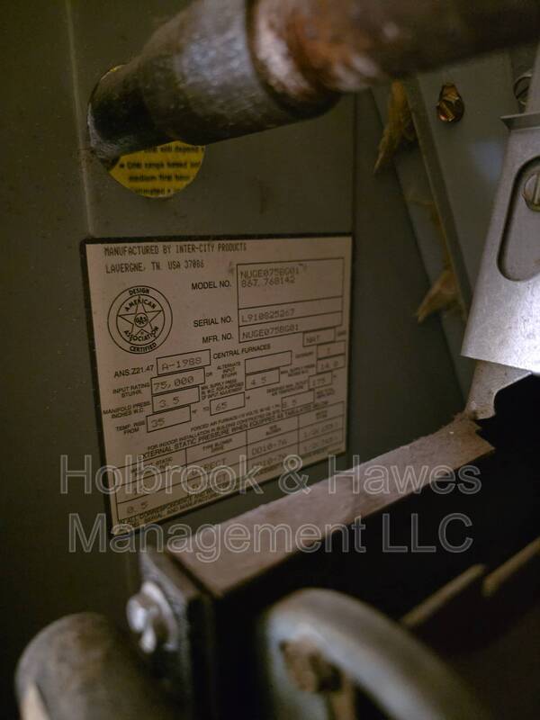 Photo - 326 W Myrtle St