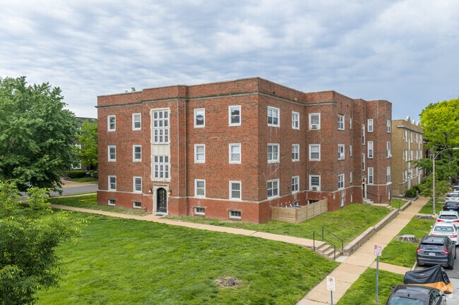 Photo - Rosebury Apartments